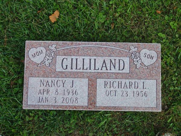This Companion Flush Marker honoring Gilliland is crafted from pink granite. If features two engraved hearts with roses connected with a line. This memorial is suitable for use with traditional interment or cremation.